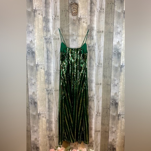 NWT Maeve Sleeveless Sequin Stripe Midi Dress in Green Size Medium. - Picture 4 of 16